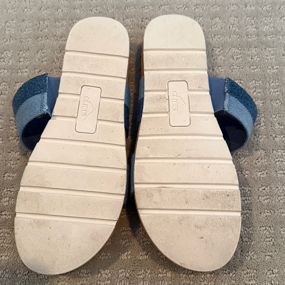 Cliffs White Mountain Blue Denim Slide Sandals 7 - Picture 3 of 4